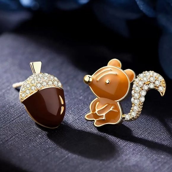 Korean Squirrel Acorn Stud Earrings Enamel Pave Goldtone 925 SIlver Posts 001A2 - Picture 8 of 8